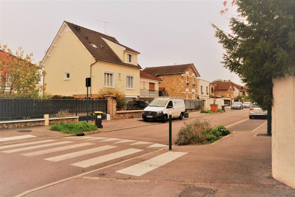 Appartement Cosy Proche Disney Vaires-sur-Marne Екстериор снимка